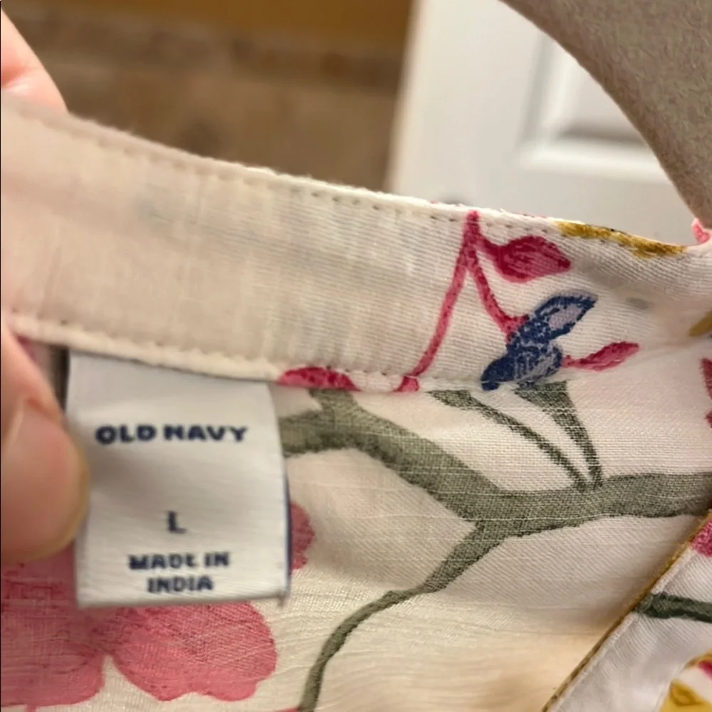 Old Navy Floral Sleeveless Blouse - Multicolor - Picture 4 of 6